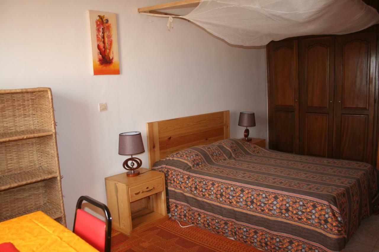 Auberge Keur Diame Дакар Екстериор снимка