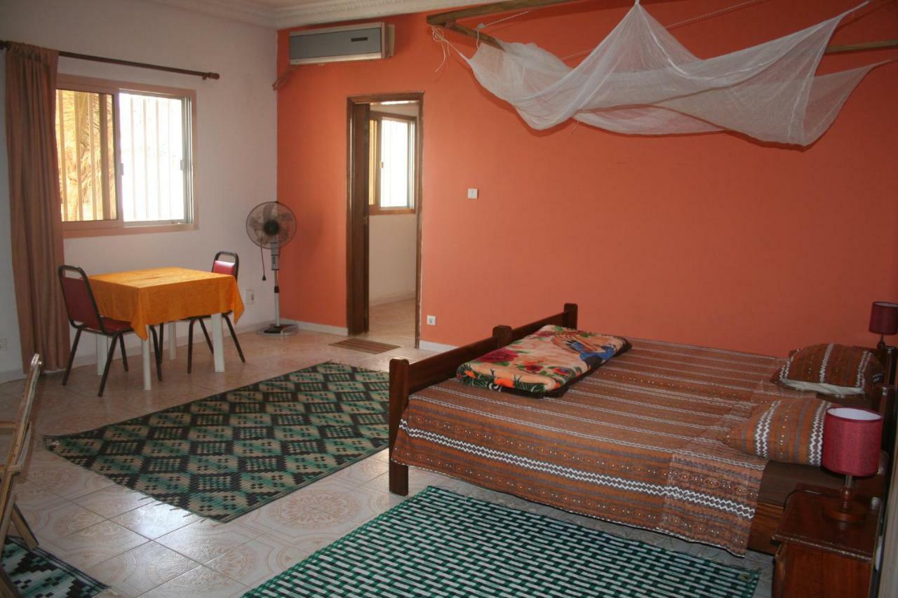 Auberge Keur Diame Дакар Екстериор снимка