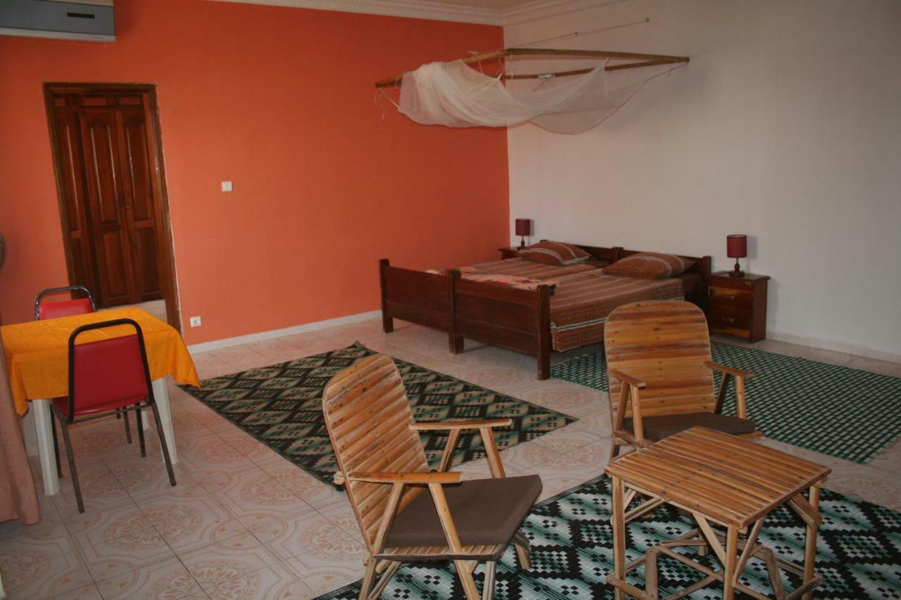 Auberge Keur Diame Дакар Екстериор снимка