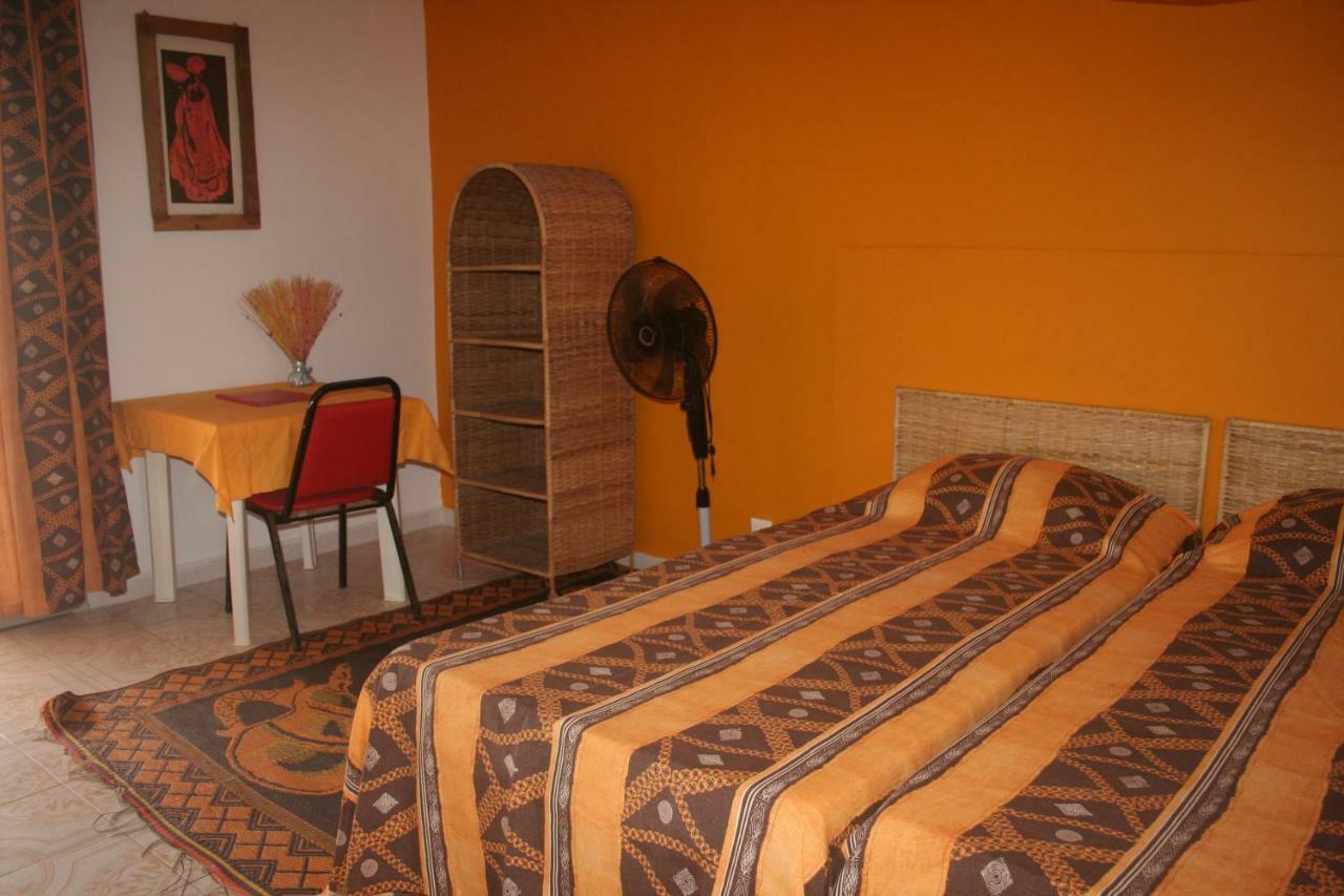 Auberge Keur Diame Дакар Екстериор снимка