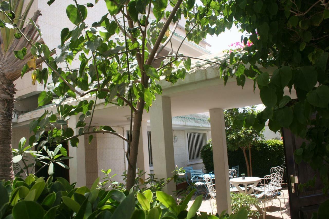 Auberge Keur Diame Дакар Екстериор снимка
