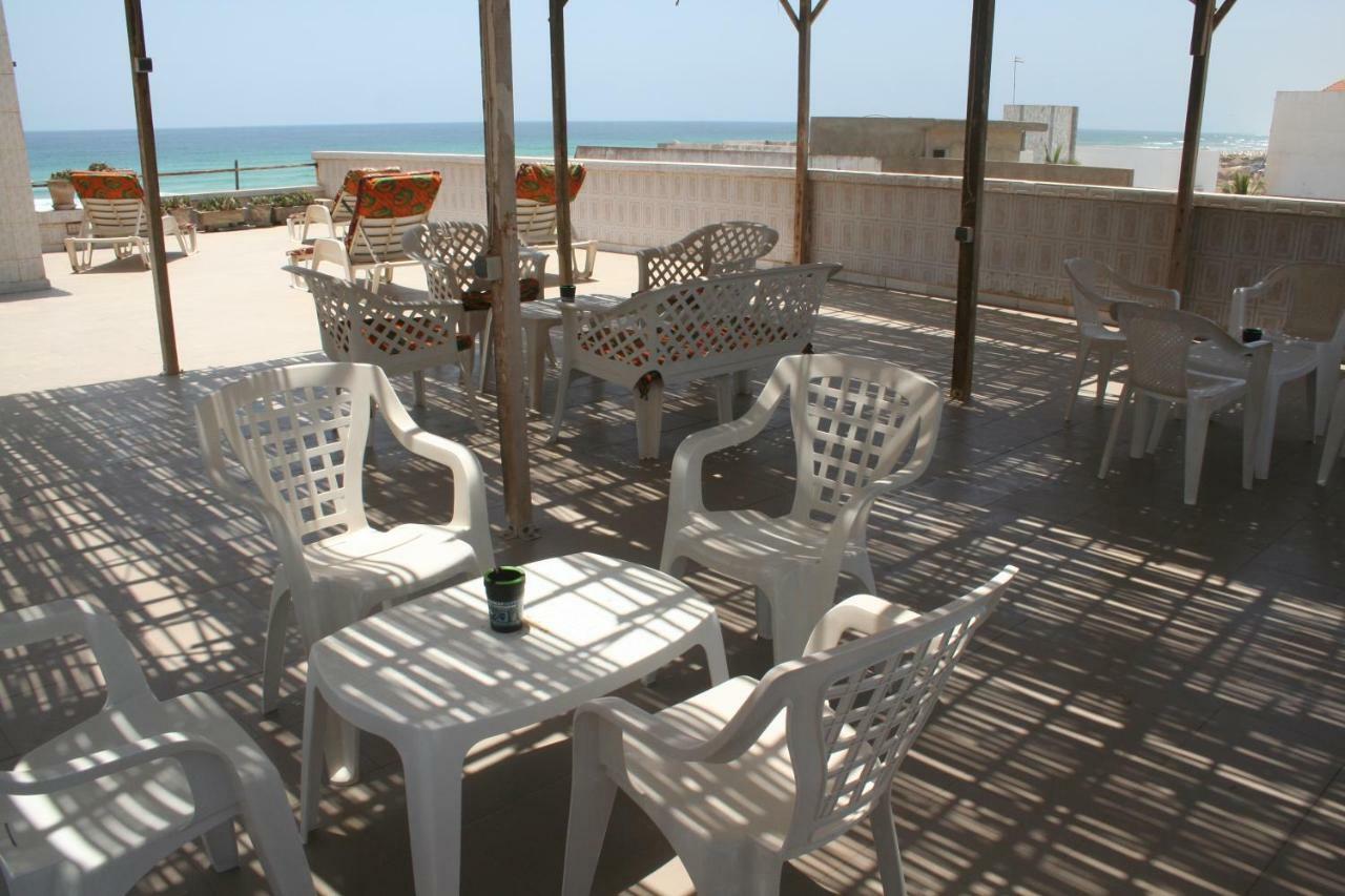 Auberge Keur Diame Дакар Екстериор снимка